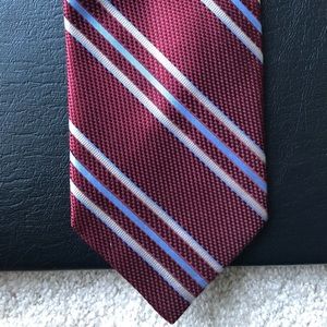 Pavone Tie